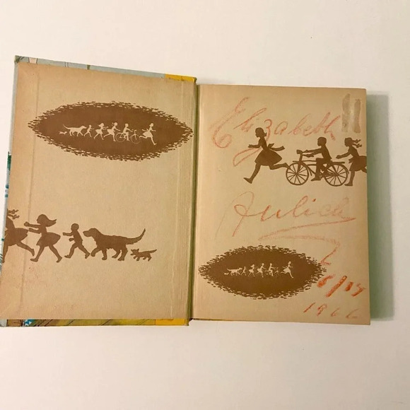 Vintage 1961 The Tuckers The Special Secret by Jo Mendel Book - Picture 2 of 12